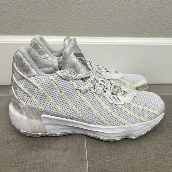 Adidas Dame 7 ‘I am My Own Fan’ Mens 9 White Athletic Basketball Shoes FY0158